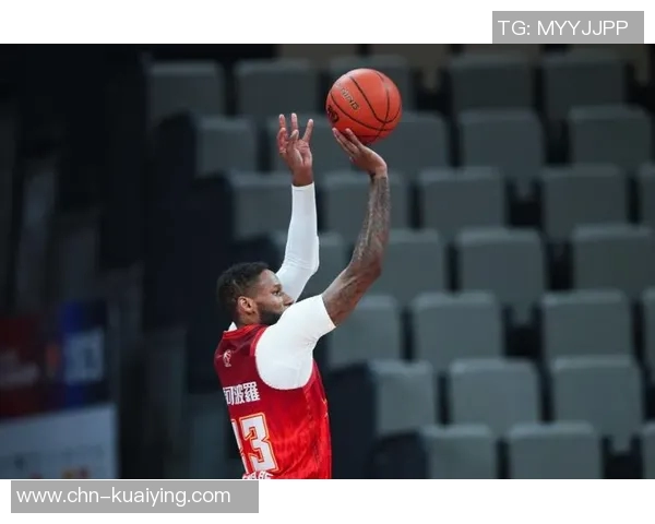 贺希宁与约翰逊联手发威深圳客场战胜广州终结对手九连败